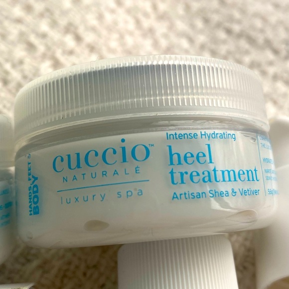 FabFitFun Bundle- Cuccio, Vitiv, Grace and Stella, Static Nails, Too Faced - Picture 2 of 3